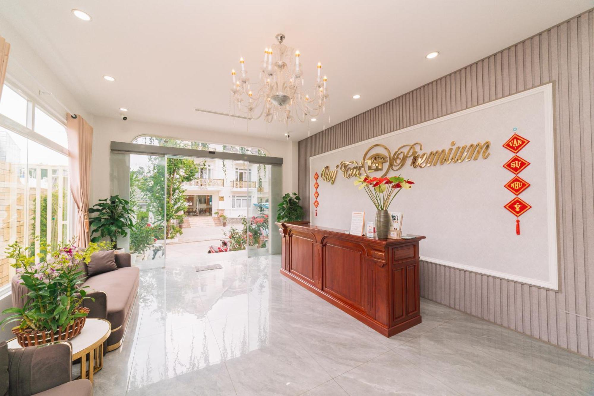 Quy Tai Premium Hotel Dalat Exteriér fotografie