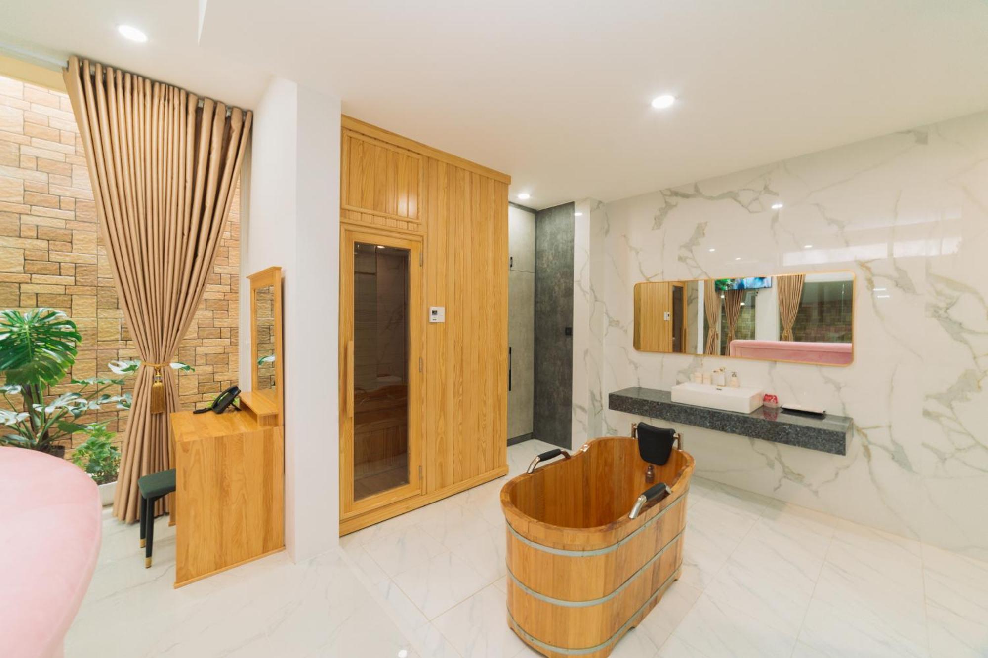 Quy Tai Premium Hotel Dalat Exteriér fotografie